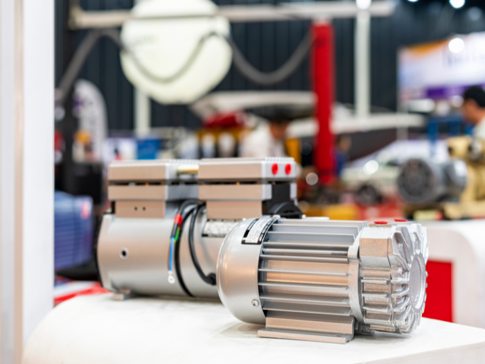 The Ultimate Buyer’s Guide to Vacuum Pumps: Choosing the Right Type for Your Needs