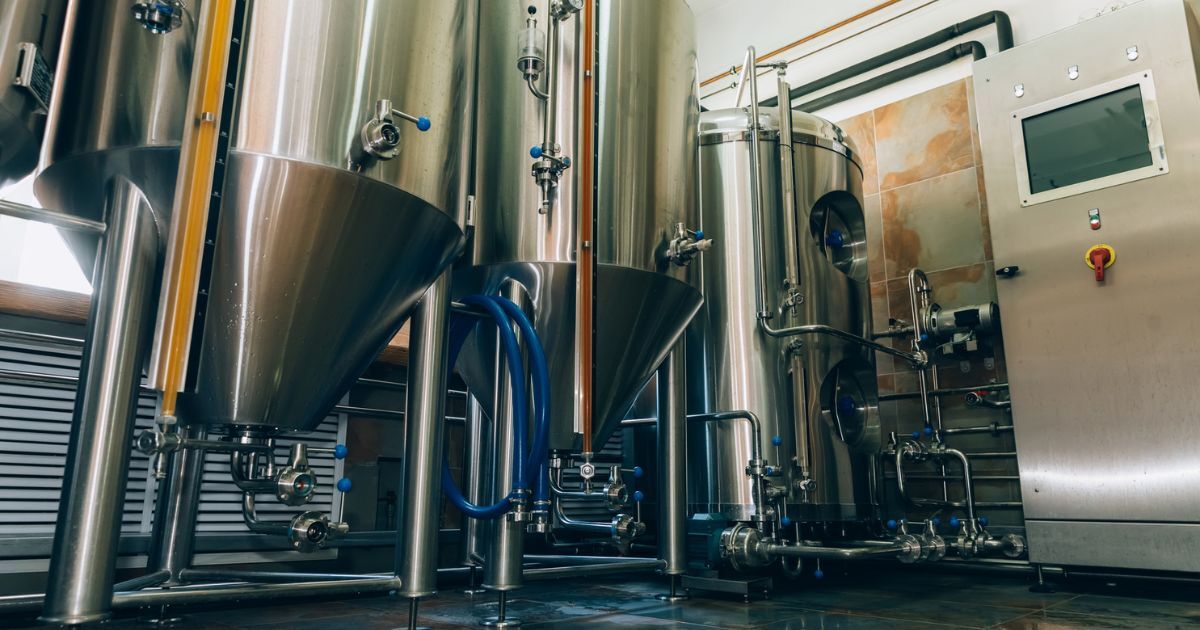 Conical Tanks vs. Brite Tanks: What's the Difference?